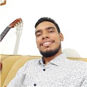 Soy profesor de teoría musical (solfeo, armonía, gramática), tengo más de 4 años de experiencia enseñando guitarra acústica, eléctrica y bajo eléctrico. Manejo módulos de estilos musicales como Funk, Jazz y repertorio clásico. Soy egresado de instituto Ca